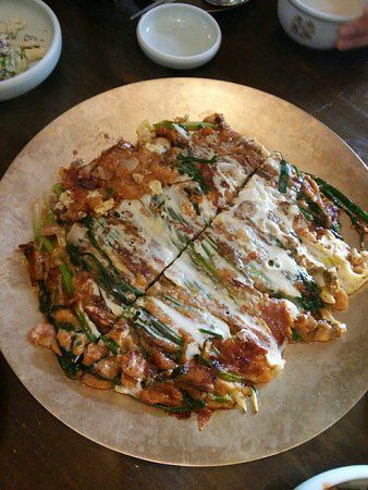 Dongnae Halmae Pajeon